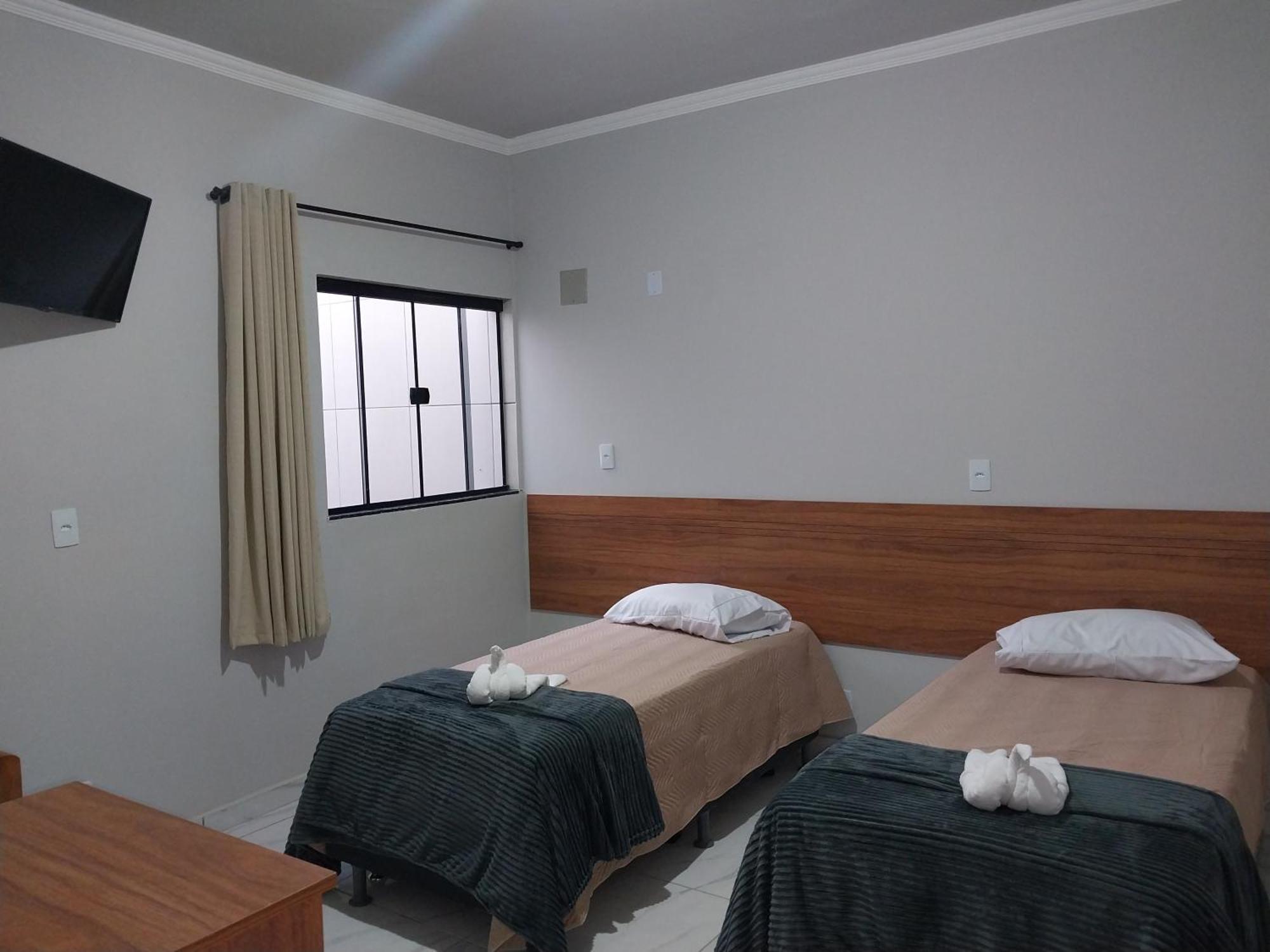 Hotel-Pousada Quartzo Rosa São Tomé das Letras Extérieur photo